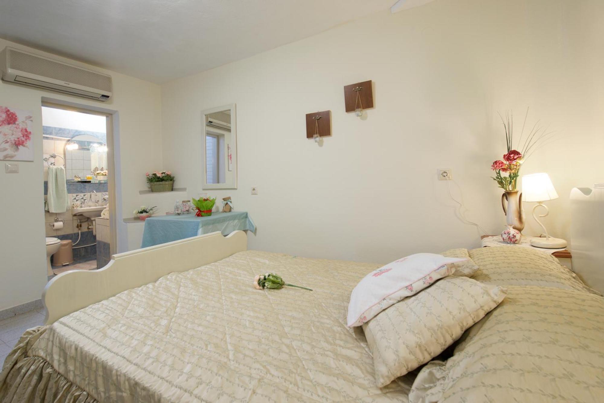 Erato Apartment In Argostoli Exterior photo