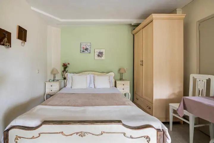 Erato Apartment In Argostoli Exterior photo